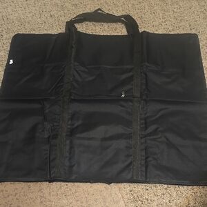 Black portfolio bag‎